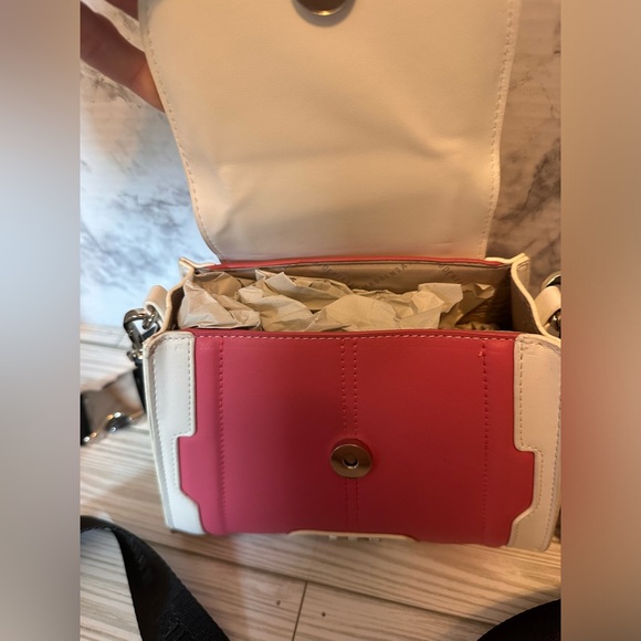 Steve Madden crossbody bag - Picture 2 of 7